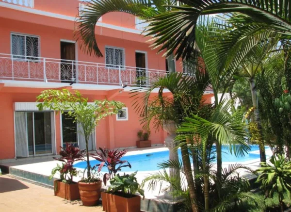 Avamada Lodge: alojamiento en Madagascar
