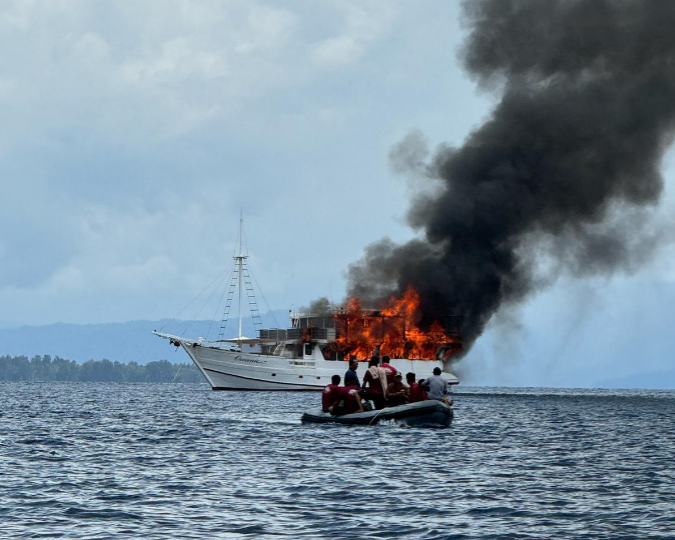 incendio en Raja Ampat